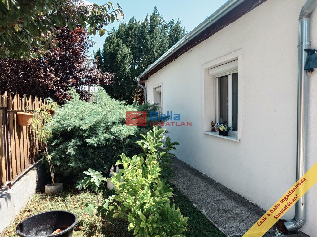 Eladó 97 m²-escsaládi ház Gárdony (Gárdony) , XI. utca: 79'900'000 Ft