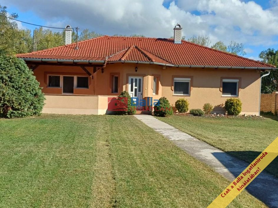 Eladó 106 m²-escsaládi ház Göd, Göd Nevelek: 139'000'000 Ft