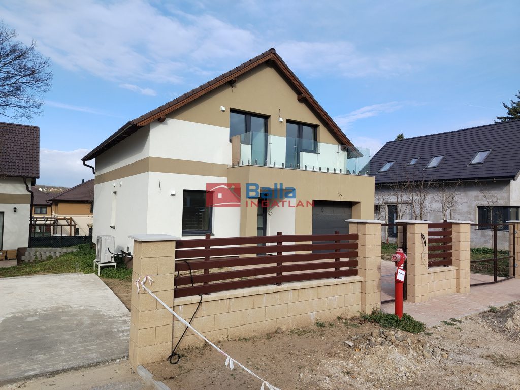 Eladó 126 m²-escsaládi ház Gödöllő, Fenyves területi utca: 149'900'000 Ft