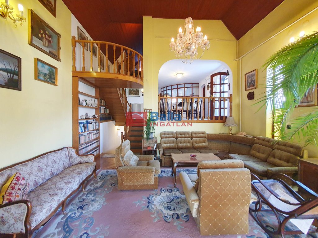 Eladó 177 m²-escsaládi ház Gödöllő, Röges városrész: 144'900'000 Ft