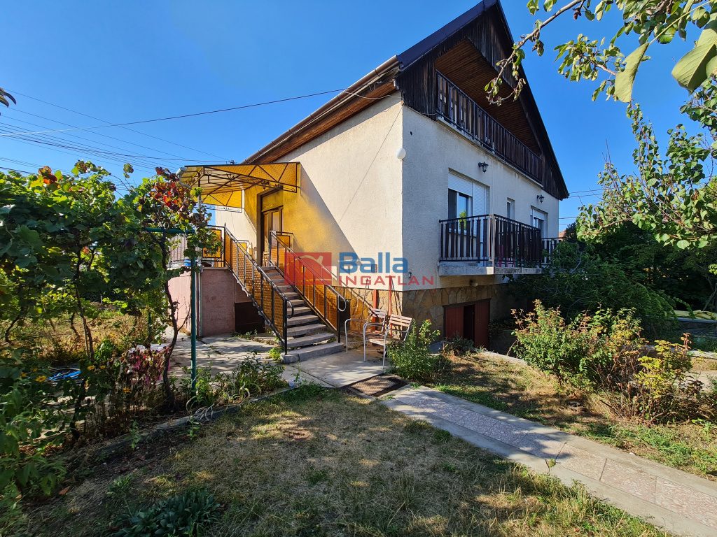 Eladó 142 m²-escsaládi ház Gyál, Kolozsvár utca: 115'000'000 Ft