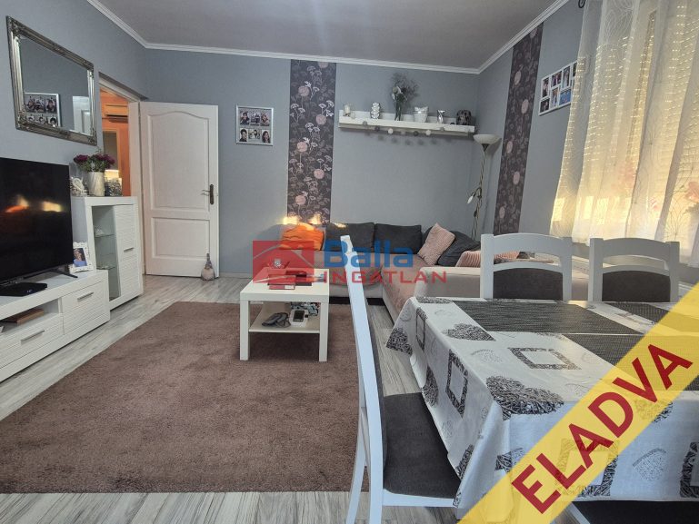 Eladó 74 m²-estársasházi lakás Gyömrő, Mendei út környéki utca: 74'900'000 Ft