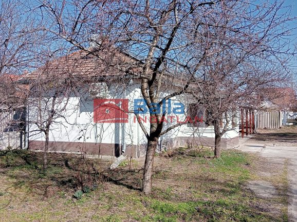 Eladó 79 m²-escsaládi ház Halásztelek, Dózsa György út közeli utca: 69'000'000 Ft