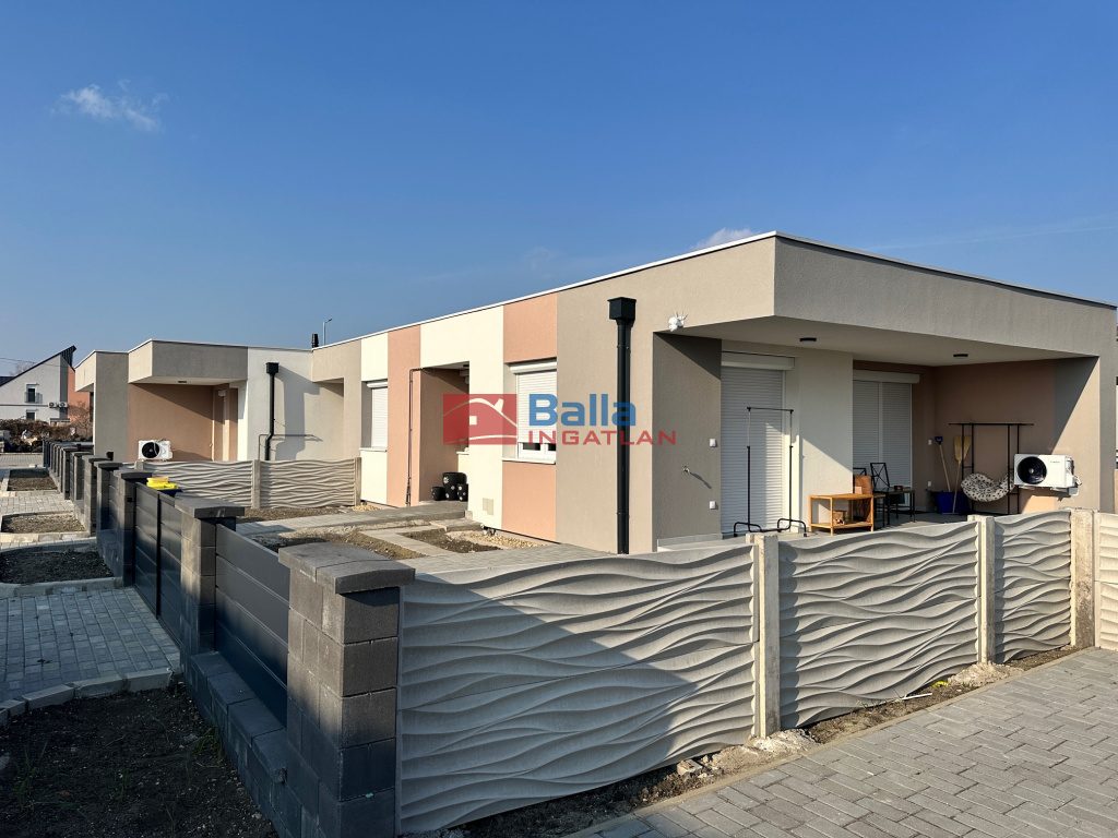 Eladó 58 m²-estársasházi lakás Hatvan, Géza fejedelem utca: 57'900'000 Ft