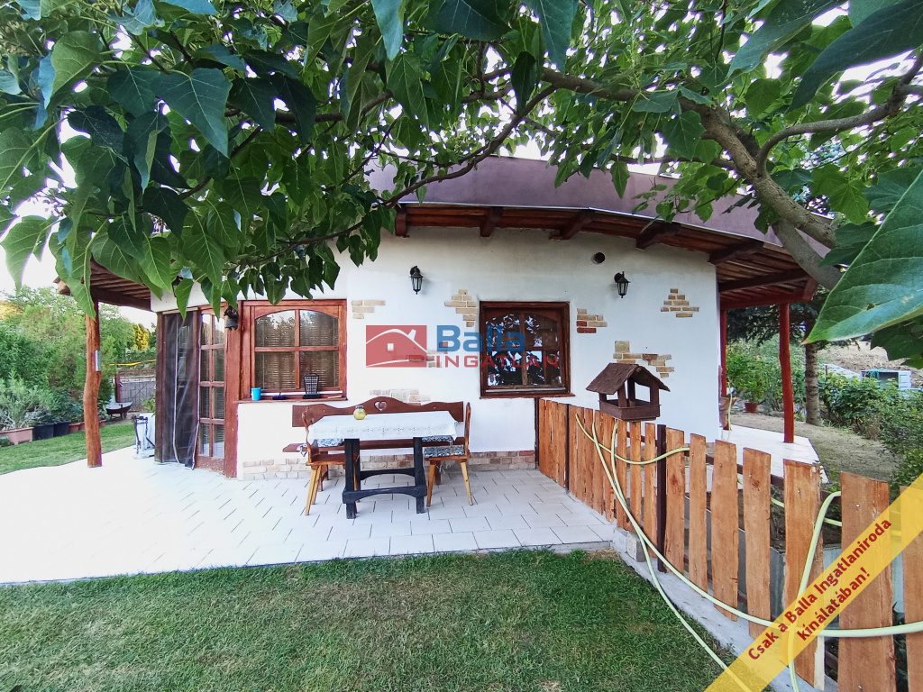 Eladó 80 m²-escsaládi ház Isaszeg, Compó utca: 69'000'000 Ft