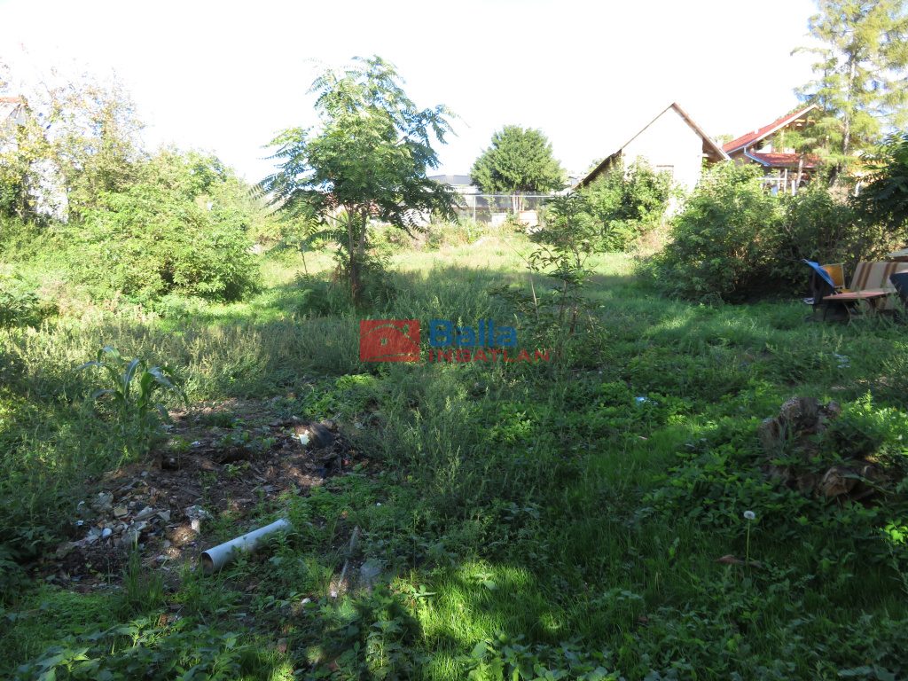 Eladó 586 m²-estelek Karád, Központ: 6'000'000 Ft