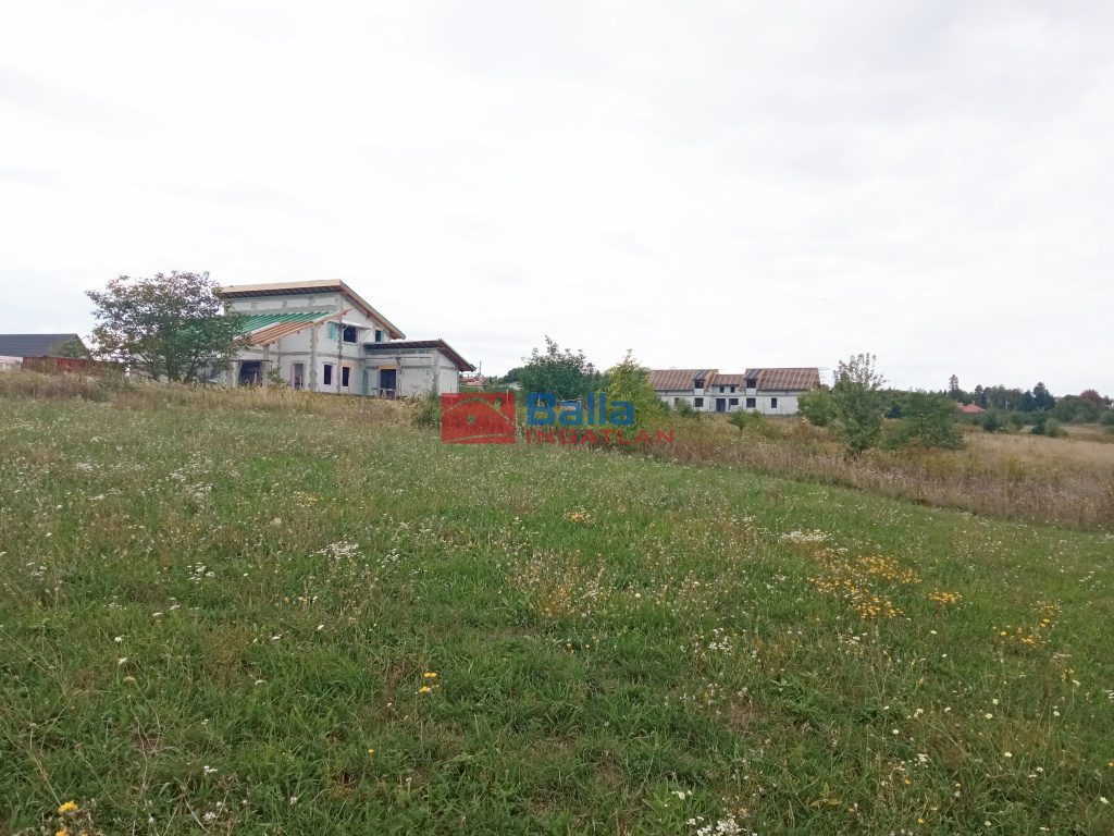 Eladó 744 m²-estelek Kerepes, Hegy u. mentén: 33'000'000 Ft