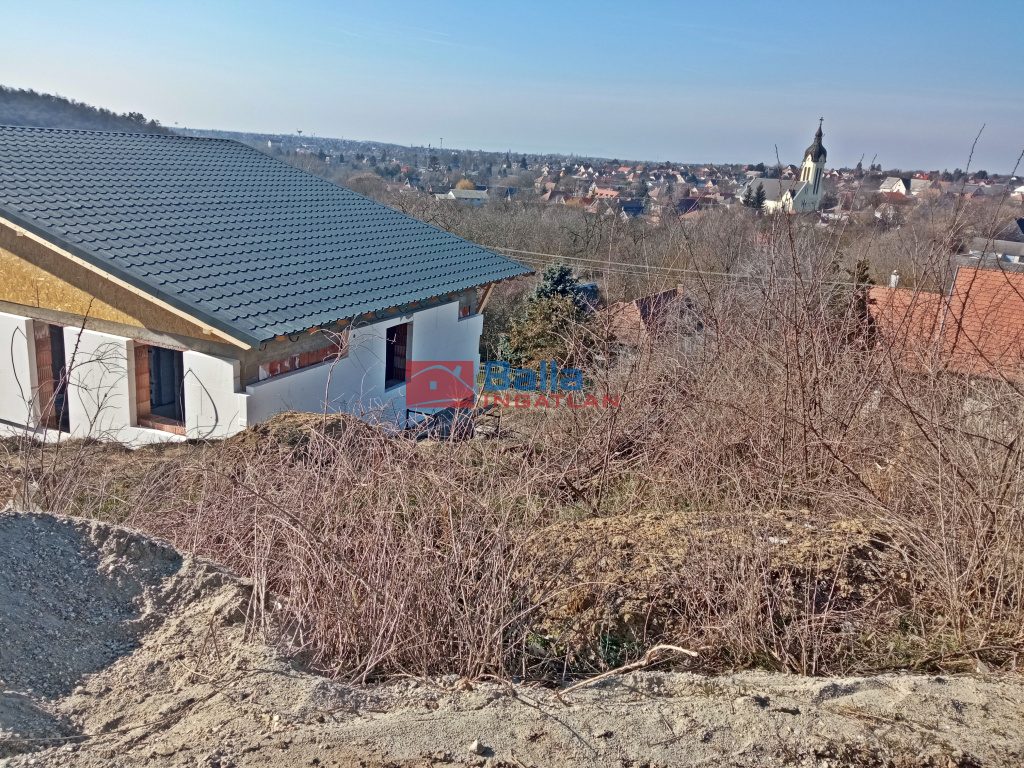 Eladó 147 m²-esikerház Kerepes, Madarász u. közelében: 116'000'000 Ft