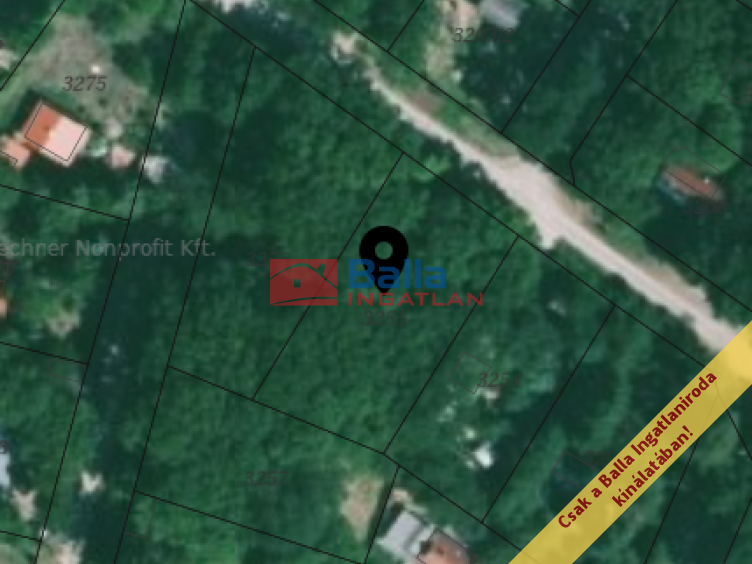 Eladó 979 m²-estelek Kismaros, Héja utca: 23'000'000 Ft