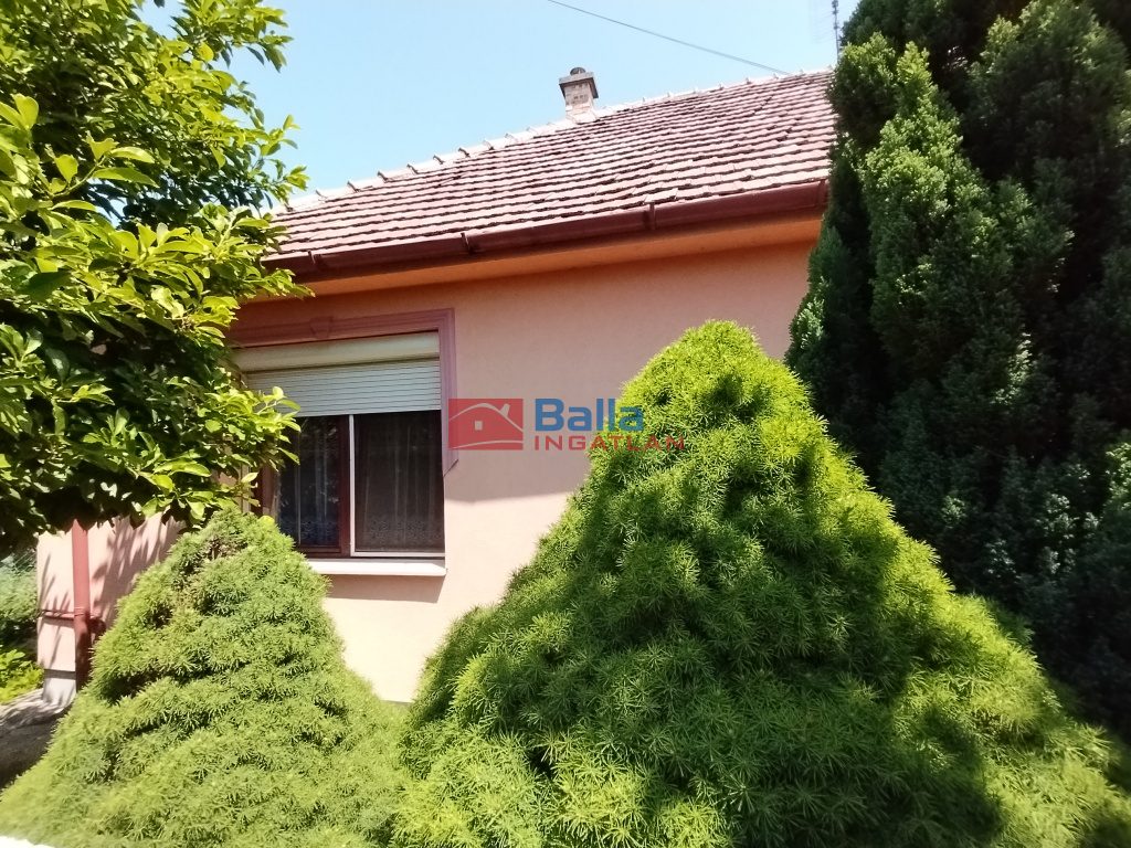 Eladó 140 m²-escsaládi ház Kistarcsa, Aulich Lajos utca környéke: 109'900'000 Ft