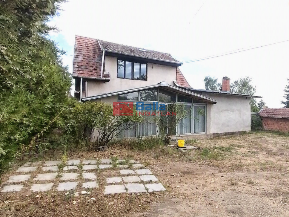 Eladó 100 m²-escsaládi ház Maglód, Erzsébet körút közeli utca: 100'000'000 Ft