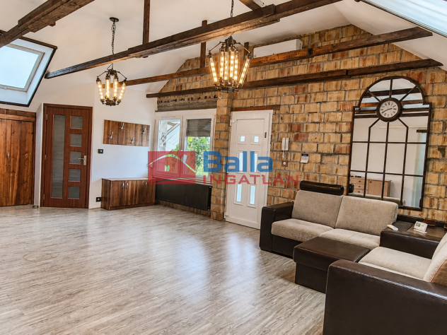 Kiadó 60 m²-escsaládi ház Maglód, Fő út közeli utca utca: 300'000 Ft