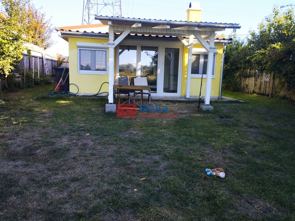 Eladó 57 m²-esüdülő Majosháza, Széchenyi sétány: 44'000'000 Ft