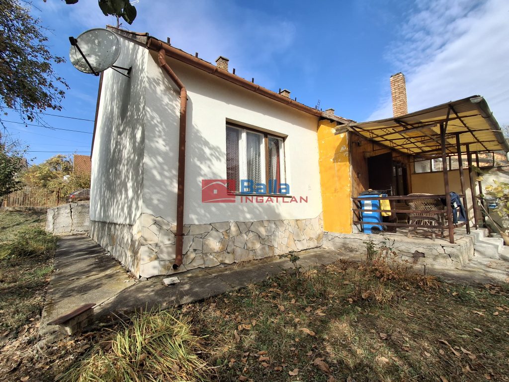 Eladó 67 m²-esikerház Ózd, Nyírfa utca: 7'000'000 Ft