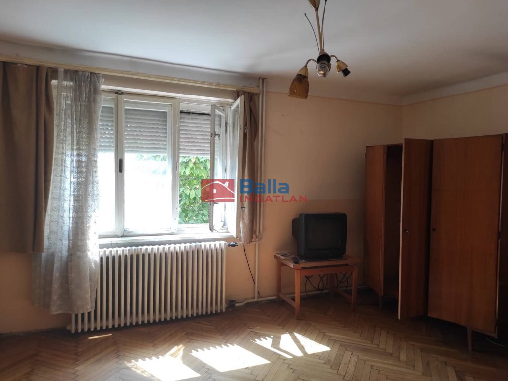 Eladó 83 m²-escsaládi ház Pécs, Jácint utca: 32'000'000 Ft