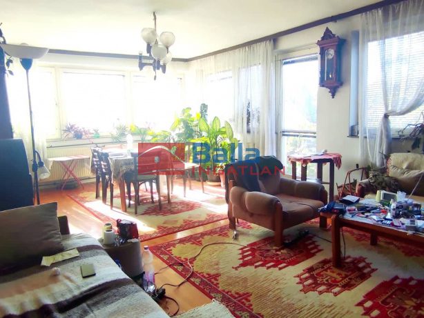 Eladó 180 m²-escsaládi ház Pécs, Magyarürögi út: 47'000'000 Ft