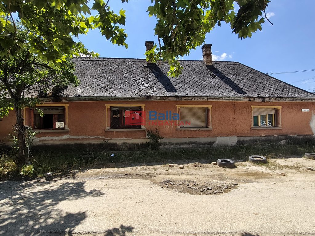 Eladó 97 m²-escsaládi ház Pilis, Liliom utca: 25'000'000 Ft