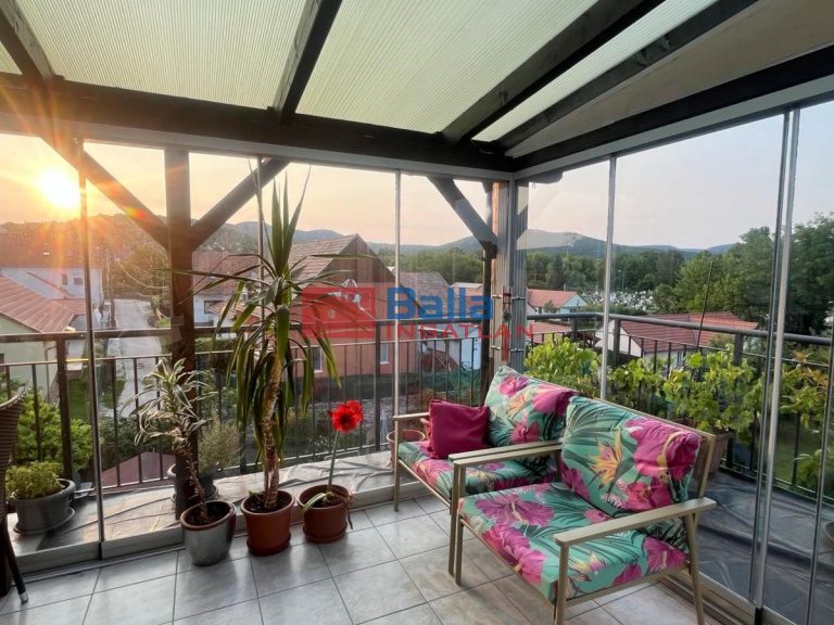 Eladó 80 m²-estársasházi lakás Pomáz, Fáy András utca: 98'900'000 Ft