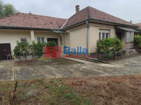 Eladó 112 m²-escsaládi ház Szigethalom, Akácfa utca: 59'900'000 Ft