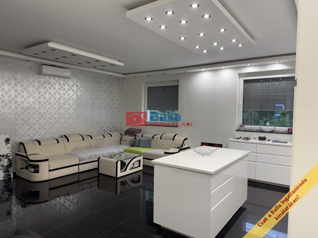 Eladó 147 m²-escsaládi ház Szigethalom, Dunaparthoz közel utca: 87'999'000 Ft