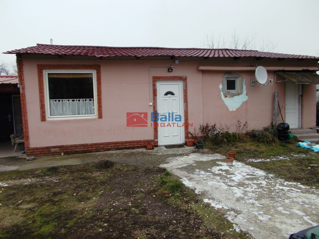 Eladó 130 m²-escsaládi ház Szigethalom, Hunyadi J. utca: 31'000'000 Ft