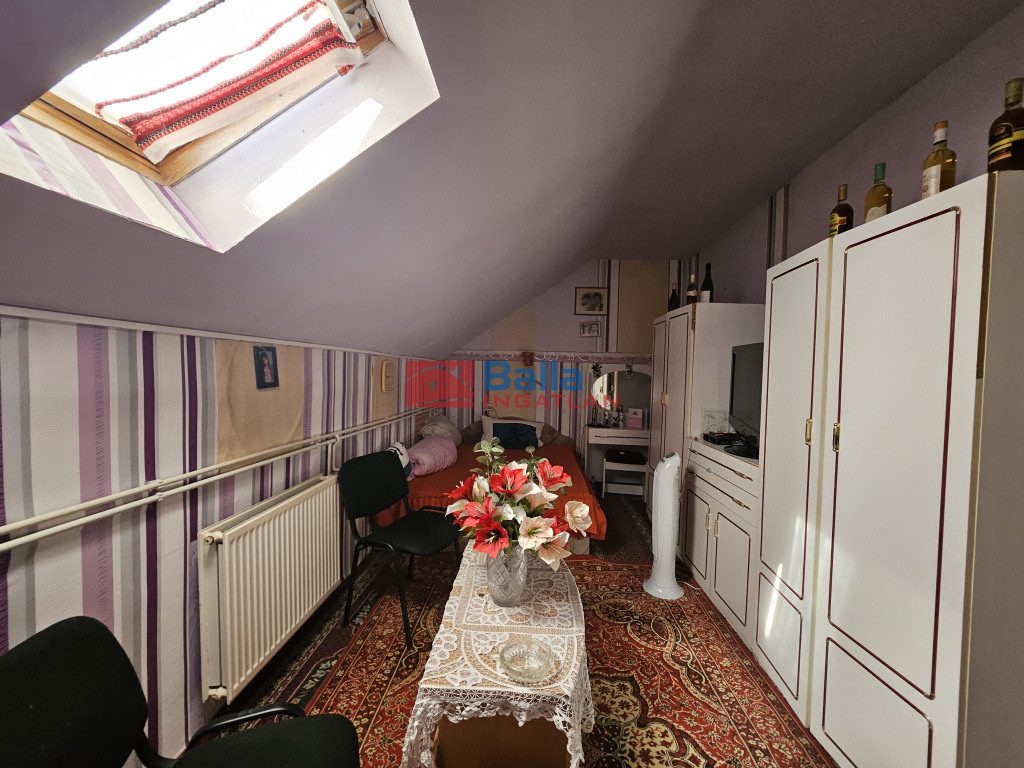 Eladó 230 m²-escsaládi ház Szigetszentmiklós, Kakukkfű utca: 70'000'000 Ft