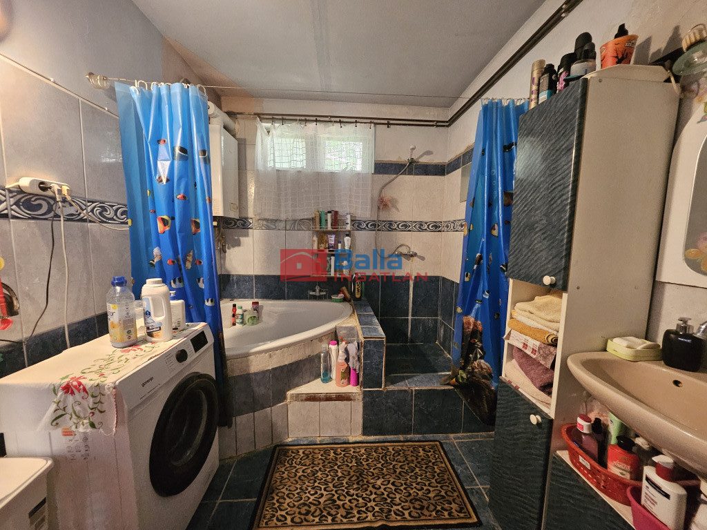 Eladó 230 m²-escsaládi ház Szigetszentmiklós, Kakukkfű utca: 75'000'000 Ft