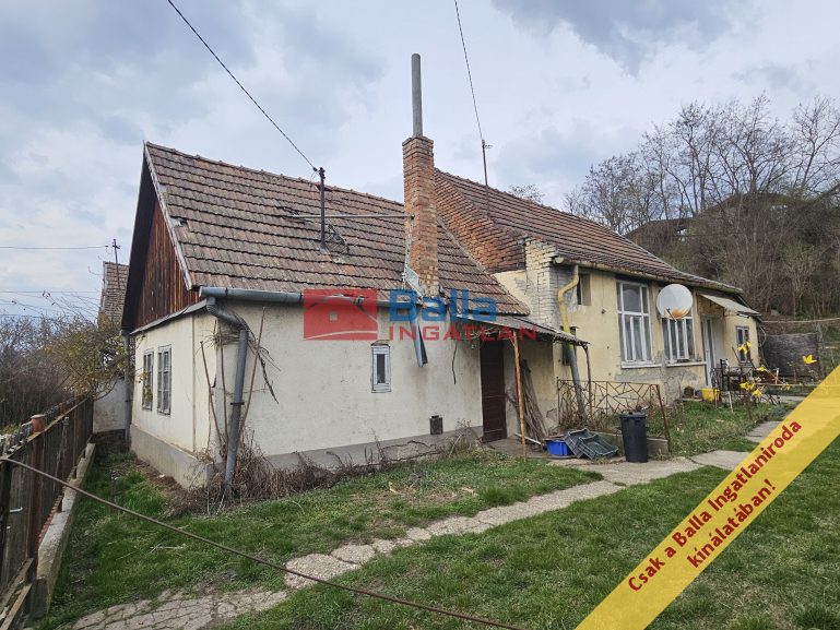 Eladó 85 m²-escsaládi ház Szob, Mátyás király utca: 26'500'000 Ft