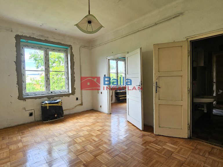 Eladó 53 m²-estársasházi lakás Vác, Dr. Csányi László körút: 49'900'000 Ft