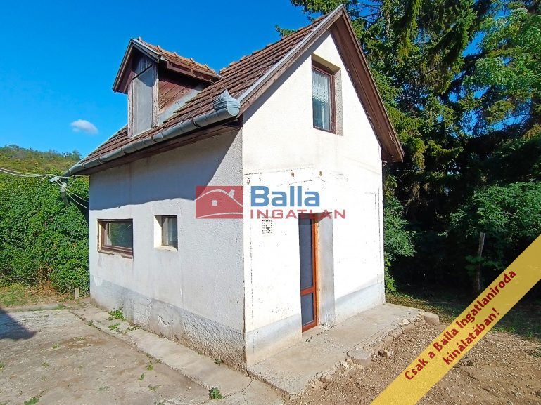 Eladó 3376 m²-esmezőgazdasági ingatlan Vác, Gombás: 34'000'000 Ft