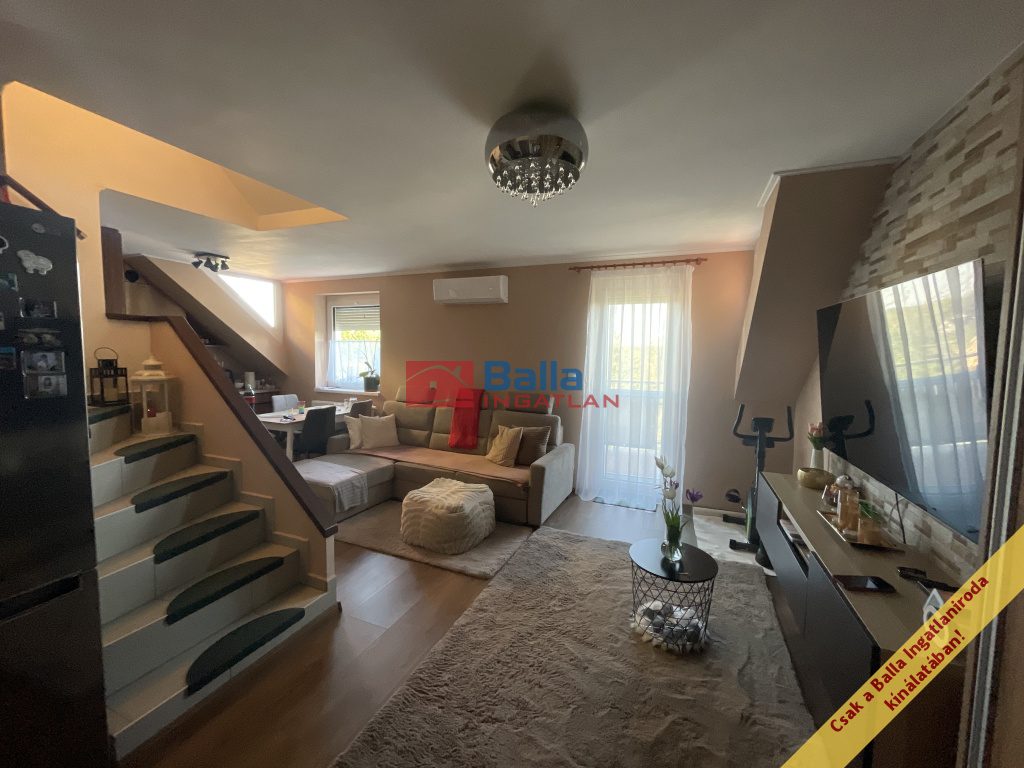 Eladó 75 m²-estársasházi lakás Velence, Babák rózskertje utca: 75'000'000 Ft