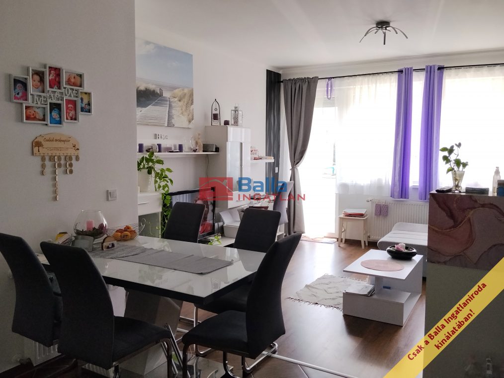 Eladó 55 m²-estársasházi lakás Veresegyház, Gyermekliget utca: 81'900'000 Ft