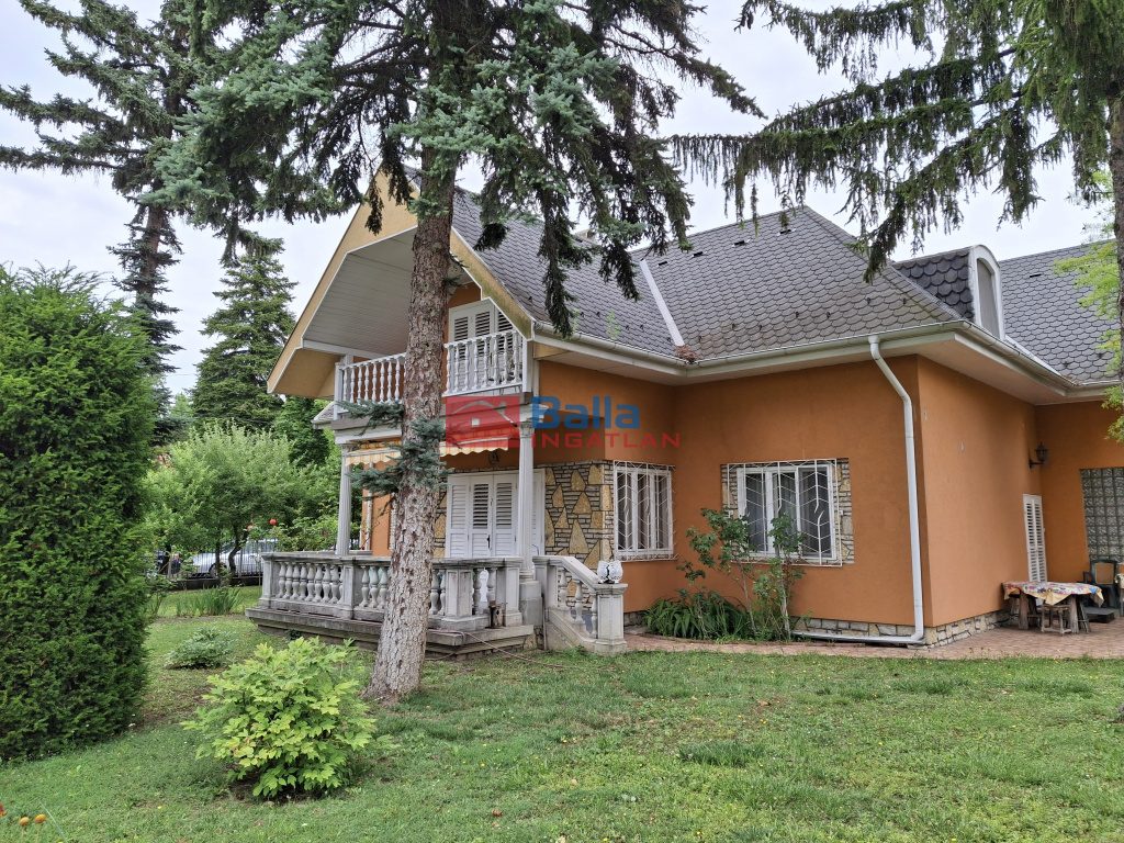 Eladó 250 m²-esüdülő Zamárdi, Üdülőtelep: 280'000'000 Ft