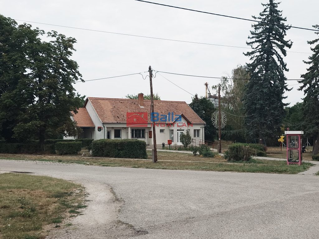 Eladó 1457 m²-estelek Zichyújfalu, Lenkei utca: 14'110'000 Ft