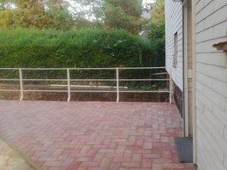 Eladó 110 m²-escsaládi ház Ábrahámhegy, Zsákutca: 79'900'000 Ft