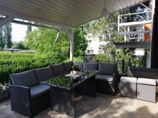 Eladó 110 m²-escsaládi ház Ábrahámhegy, Zsákutca: 79'900'000 Ft