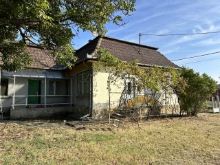 Eladó 68 m²-escsaládi ház Albertirsa, Szép környezet: 39'900'000 Ft