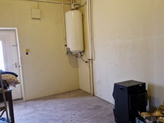 Kiadó 100 m²-esvendéglátó egység utcai bejárattal Alsónémedi, 5-s út: 200'000 Ft