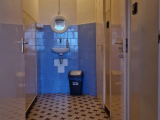 Kiadó 100 m²-esvendéglátó egység utcai bejárattal Alsónémedi, 5-s út: 200'000 Ft