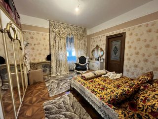 Eladó 225 m²-escsaládi ház Alsónémedi, Szép, karbantartott ház: 195'000'000 Ft