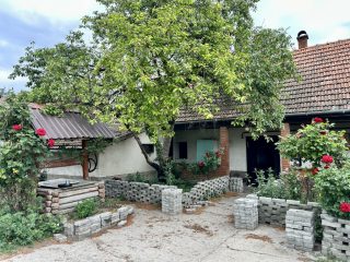 Eladó 65 m²-escsaládi ház Alsónémedi, Templom utca: 49'000'000 Ft