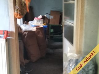 Eladó 48 m²-escsaládi ház Áporka, Béke út: 25'000'000 Ft