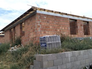 Eladó 102 m²-esikerház Áporka, Petőfi Sándor utca: 89'000'000 Ft