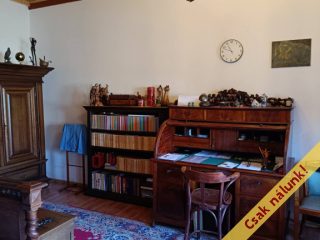 Eladó 160 m²-escsaládi ház Áporka, Petőfi utca: 160'000'000 Ft