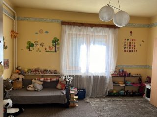 Eladó 82 m²-escsaládi ház Aszód, Belvároshoz közel: 47'900'000 Ft