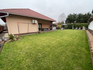 Eladó 110 m²-escsaládi ház Aszód, Berkes utca: 99'900'000 Ft