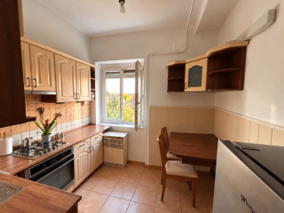 Eladó 34 m²-estársasházi lakás Aszód, Kossuth L. utca: 37'900'000 Ft