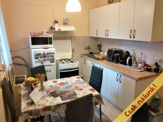 Eladó 35 m²-estársasházi lakás Aszód, Kossuth Lajos utca: 39'900'000 Ft