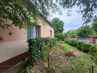 Eladó 120 m²-escsaládi ház Aszód, Központ: 58'800'000 Ft