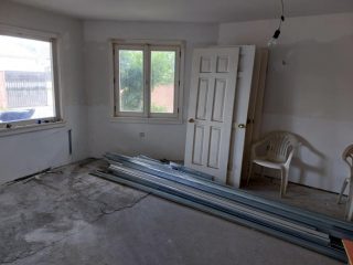 Eladó 310 m²-escsaládi ház Balatonboglár, Családi házas övezet: 150'000'000 Ft